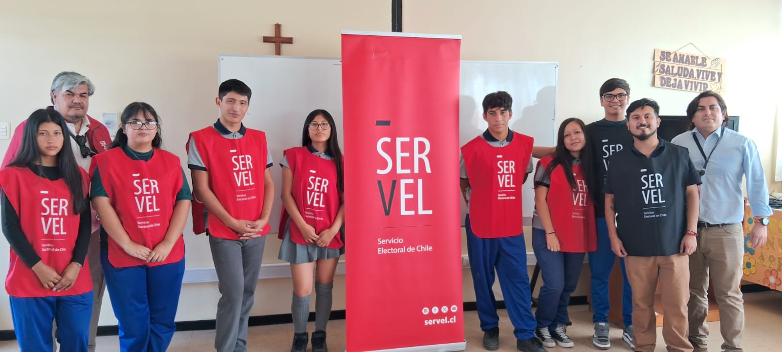 Visita de SERVEL y capacitación para vocales de mesa